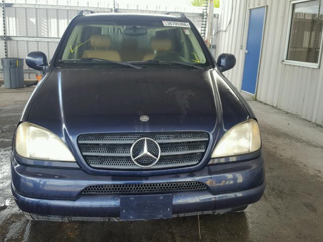 4JGAB72E6XA120465 - 1999 MERCEDES-BENZ ML 430 BLUE photo 9