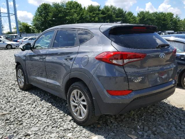 KM8J23A44HU397195 - 2017 HYUNDAI TUCSON SE GRAY photo 3