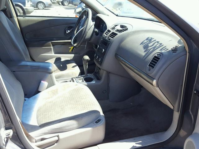 1G1ZT68N07F183742 - 2007 CHEVROLET MALIBU MAX GRAY photo 5