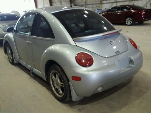 3VWCB21C72M440094 - 2002 VOLKSWAGEN NEW BEETLE Gümüş foto 3