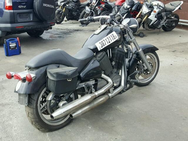 5VPCS15L2Y3002764 - 2000 VICTORY MOTORCYCLES V92 SC BLACK photo 4