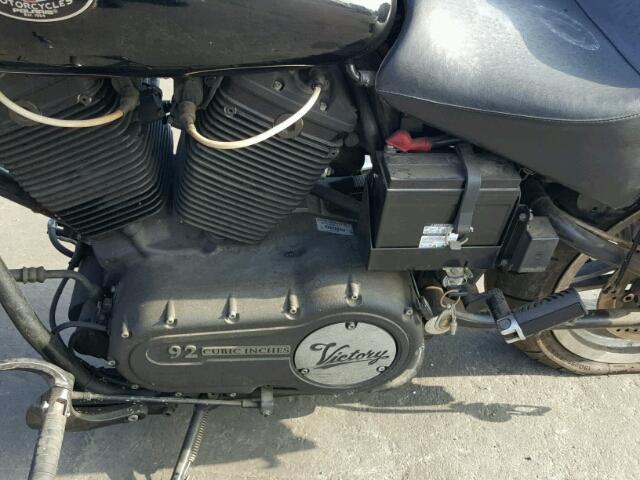 5VPCS15L2Y3002764 - 2000 VICTORY MOTORCYCLES V92 SC BLACK photo 7