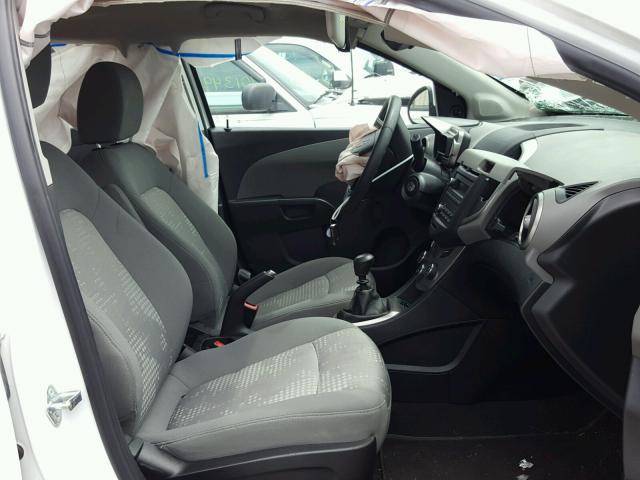 1G1JB6SH9G4152102 - 2016 CHEVROLET SONIC LS 白色 照片 5