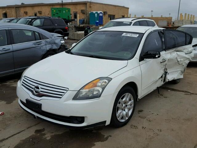 1N4AL21E19C110834 - 2009 NISSAN ALTIMA WHITE photo 2