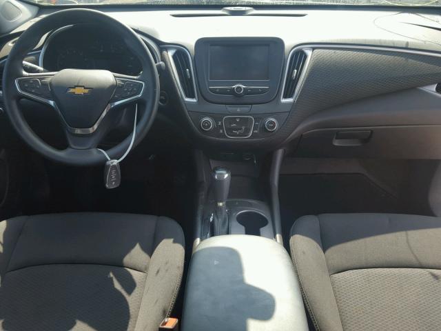 1G1ZB5ST5JF131597 - 2018 CHEVROLET MALIBU LS თეთრი ფოტო 9