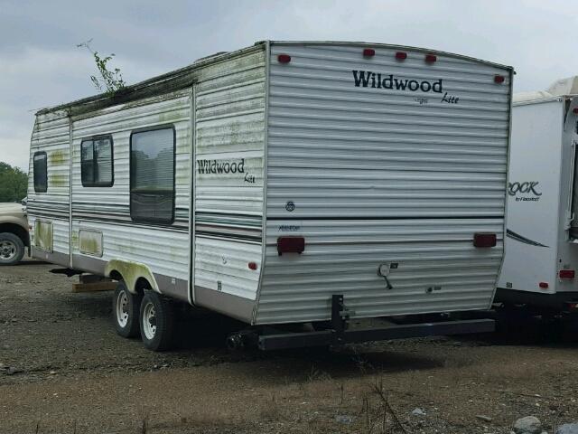 4X4TWDB252R131757 - 2001 WILD WILDWOOD WHITE photo 3