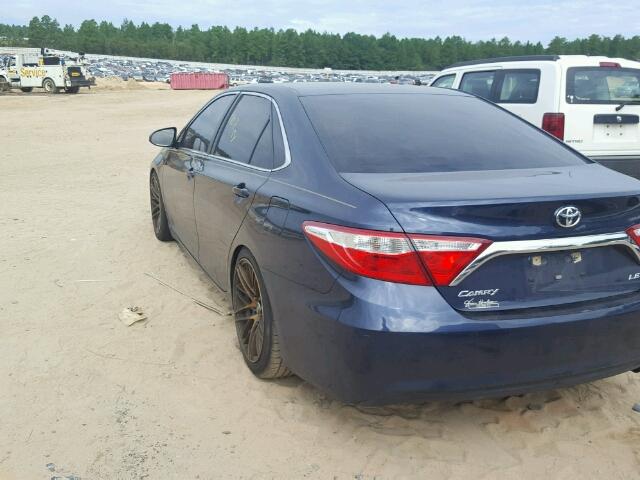 4T4BF1FK2FR478932 - 2015 TOYOTA CAMRY BLUE photo 9