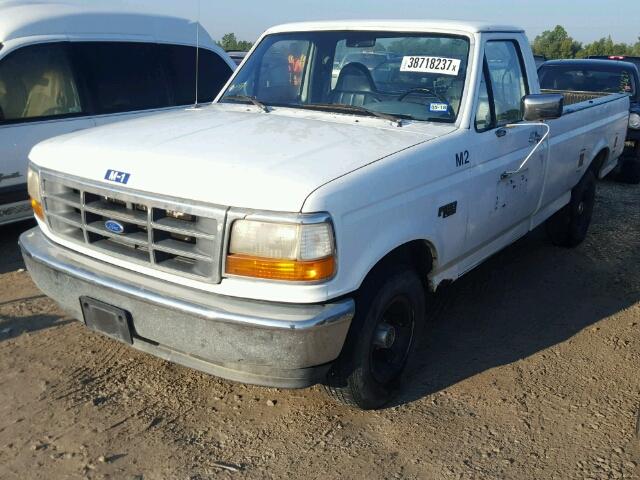 2FTEF15Y2TCA32826 - 1996 FORD F150 WHITE photo 2