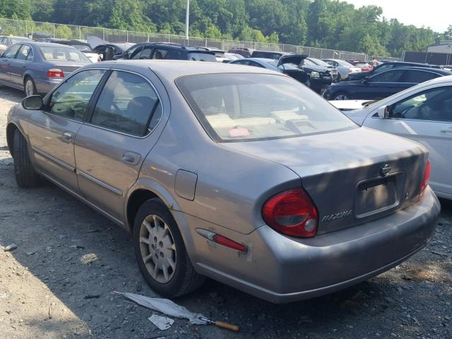 JN1CA31D91T832288 - 2001 NISSAN MAXIMA GXE GRAY photo 3