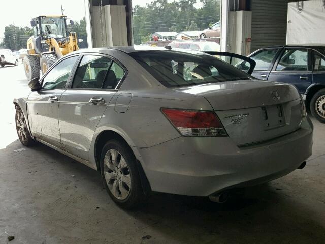 1HGCP368X9A034818 - 2009 HONDA ACCORD SILVER photo 3