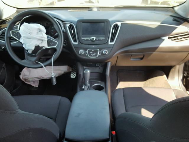 1G1ZB5ST4HF189694 - 2017 CHEVROLET MALIBU LS 灰色 照片 9