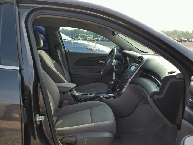 1G11B5SL5EF143882 - 2014 CHEVROLET MALIBU LS 黑色 照片 5