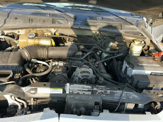 1J8GL48K55W664908 - 2005 JEEP LIBERTY SP SILVER photo 7