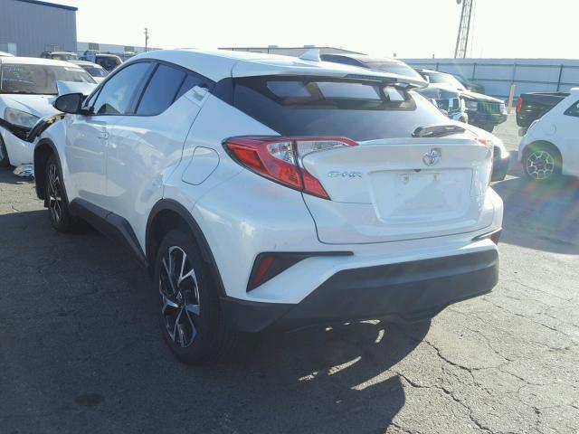 NMTKHMBXXJR011295 - 2018 TOYOTA C-HR XLE WHITE photo 3