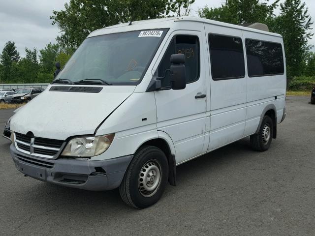 WD8PD644X65906854 - 2006 DODGE SPRINTER 2 WHITE photo 2