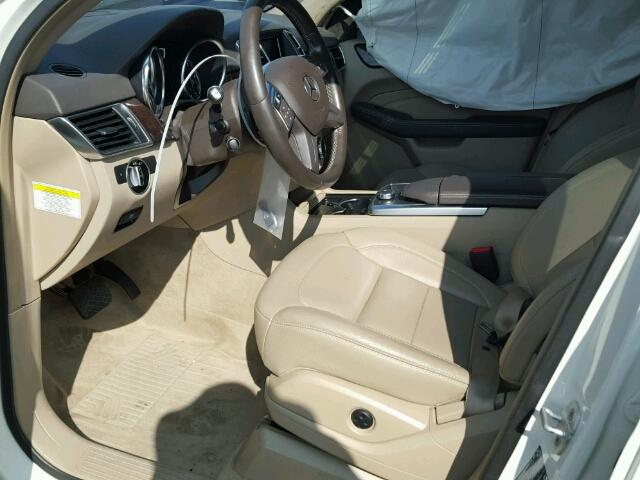 4JGDA2EB3CA080909 - 2012 MERCEDES-BENZ ML 350 BLU WHITE photo 5