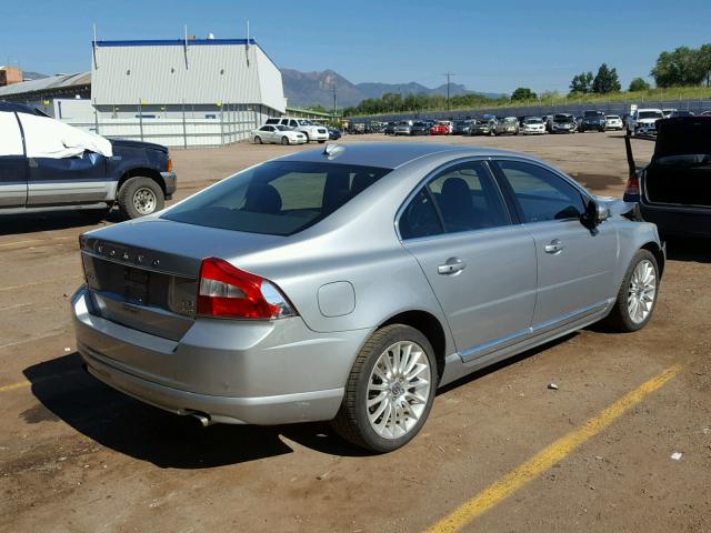 YV1902AH6B1139113 - 2011 VOLVO S80 T6 SILVER photo 4