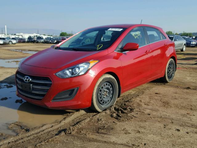 KMHD35LH4GU282584 - 2016 HYUNDAI ELANTRA GT RED photo 2