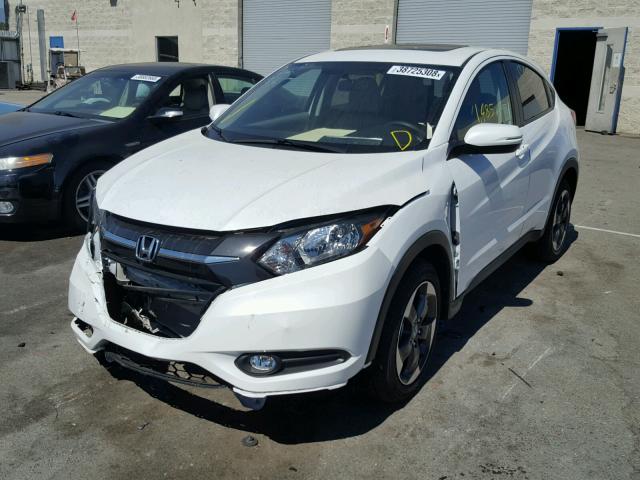 3CZRU5H53JM705716 - 2018 HONDA HR-V EX WHITE photo 2