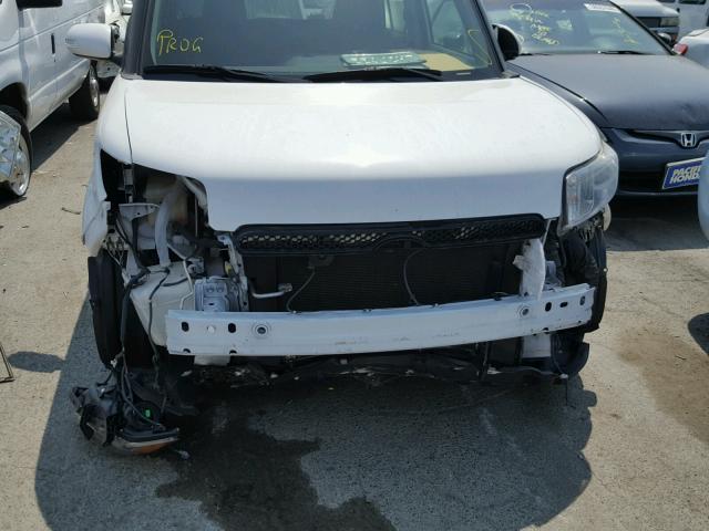 JTLZE4FE3EJ058273 - 2014 TOYOTA SCION XB თეთრი ფოტო 9