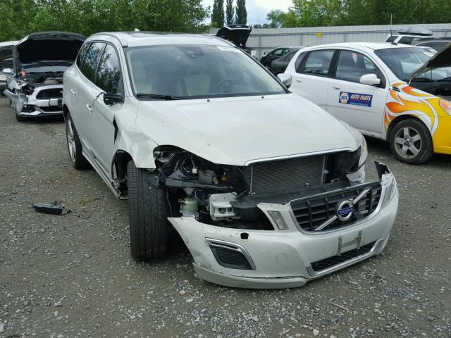 YV4902DZXC2297439 - 2012 VOLVO XC60 T6 WHITE photo 1