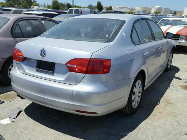3VW2K7AJ1EM406860 - 2014 VOLKSWAGEN JETTA BASE SILVER photo 4
