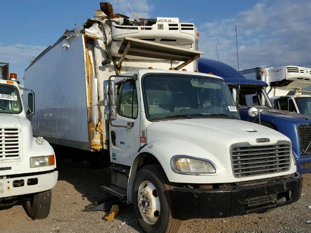 1FVACXDT08HZ71137 - 2008 FREIGHTLINER M2 106 MED WHITE photo 1