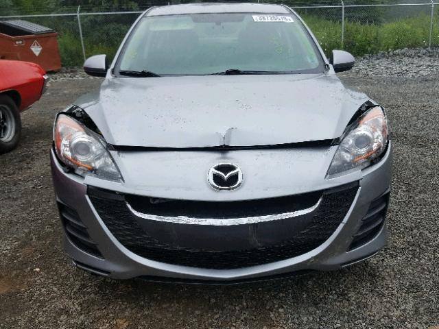 JM1BL1SFXA1132850 - 2010 MAZDA 3 I SILVER photo 9