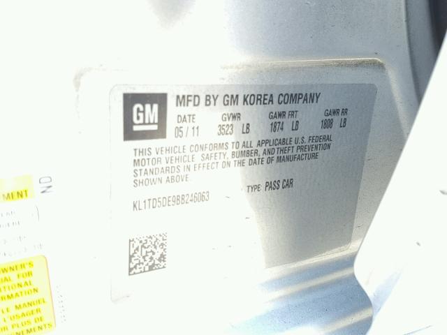 KL1TD5DE9BB246063 - 2011 CHEVROLET AVEO LS SILVER photo 10