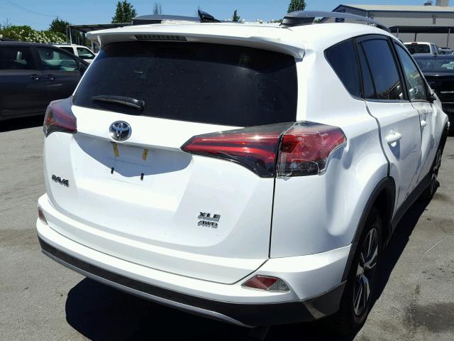 2T3RFREV0JW706347 - 2018 TOYOTA RAV4 ADVEN WHITE photo 4