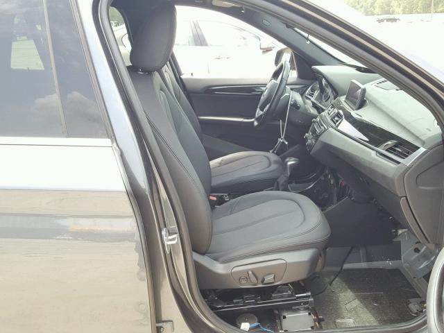 WBXHT3C32G5E56554 - 2016 BMW X1 XDRIVE2 Сұр фото 5