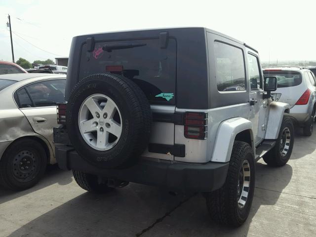 1J4FA54147L149909 - 2007 JEEP WRANGLER S 银色 照片 4