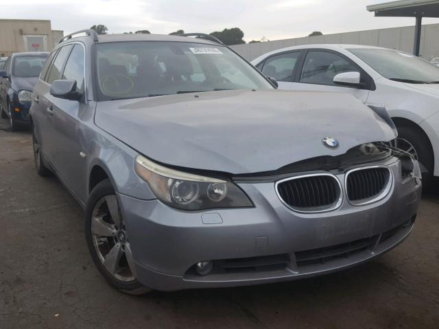 WBANN73596CN02016 - 2006 BMW 530 XIT GRAY photo 1