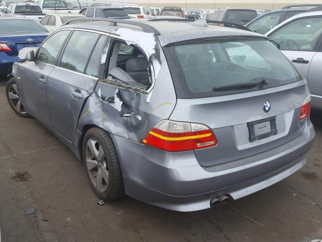 WBANN73596CN02016 - 2006 BMW 530 XIT GRAY photo 3