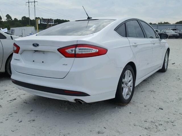 1FA6P0H72F5129737 - 2015 FORD FUSION WHITE photo 4