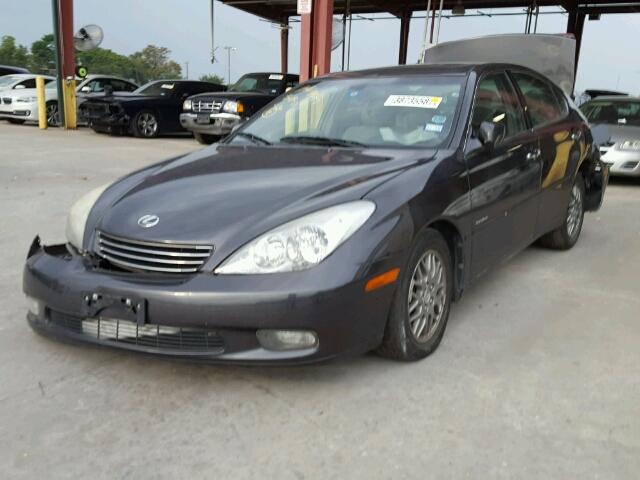 JTHBA30G245031861 - 2004 LEXUS ES 330 GRAY photo 2