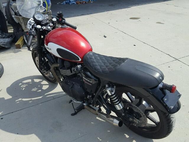 SMT900K11FT698558 - 2015 TRIUMPH MOTORCYCLE BONNEVILLE RED photo 3