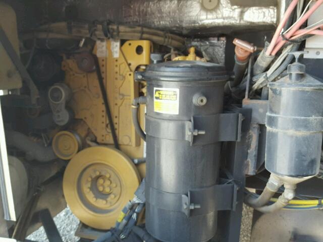 1RF49554352033773 - 2005 ROADMASTER RAIL MONOCOQUE ოქროსფერი ფოტო 7