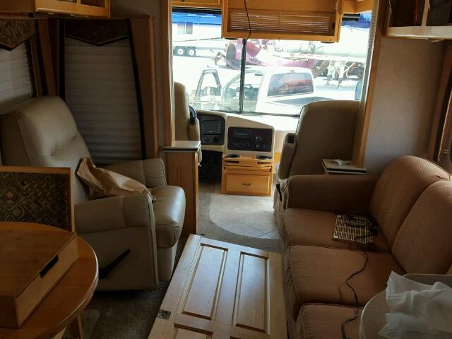 1RF49554352033773 - 2005 ROADMASTER RAIL MONOCOQUE ოქროსფერი ფოტო 9