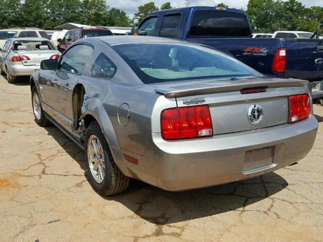 1ZVHT80N095122150 - 2009 FORD MUSTANG SILVER photo 3