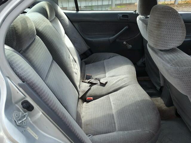 2HGEJ6613XH564884 - 1999 HONDA CIVIC BASE SILVER photo 6