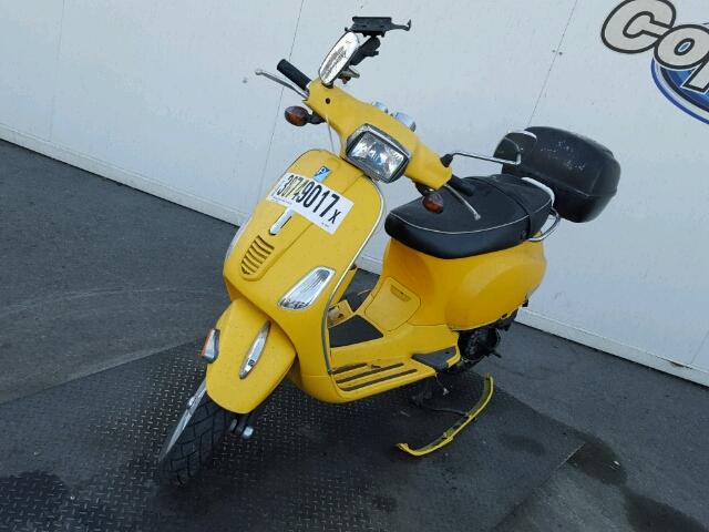 ZAPM688FXC5400578 - 2012 VESPA LX 150IE YELLOW photo 2