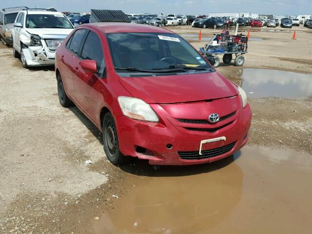 JTDBT903481211013 - 2008 TOYOTA YARIS RED photo 1