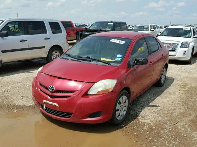 JTDBT903481211013 - 2008 TOYOTA YARIS RED photo 2