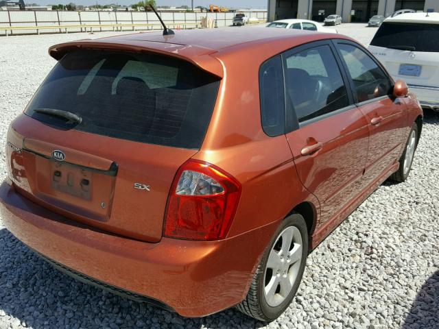 KNAFE241995022486 - 2009 KIA SPECTRA SX ORANGE photo 4