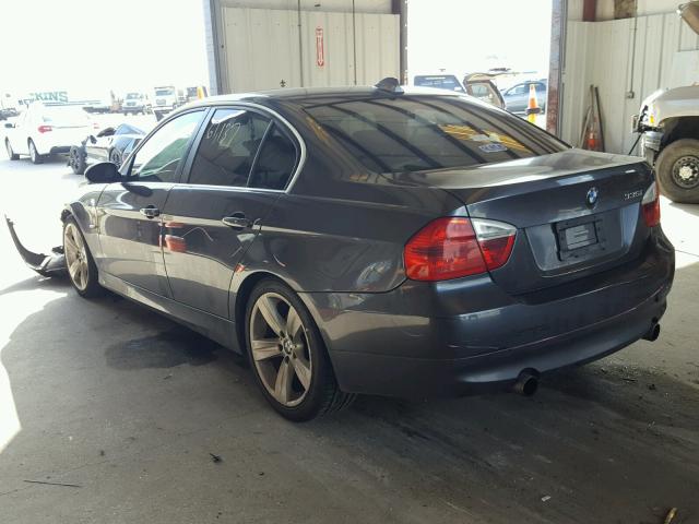 WBAVB77598NH80458 - 2008 BMW 335 I GRAY photo 3