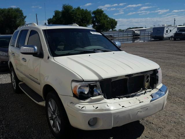 1A8HW58228F140797 - 2008 CHRYSLER ASPEN LIMI 白色 照片 1