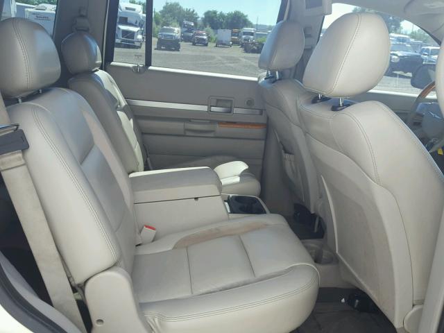 1A8HW58228F140797 - 2008 CHRYSLER ASPEN LIMI 白色 照片 6