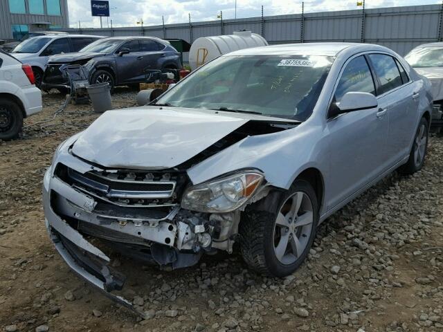 1G1ZC5EU0BF307992 - 2011 CHEVROLET MALIBU 1LT ვერცხლისფერი ფოტო 2