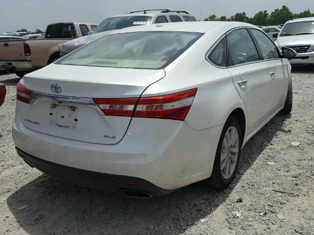 4T1BK1EB4FU145705 - 2015 TOYOTA AVALON XLE 白色 照片 4